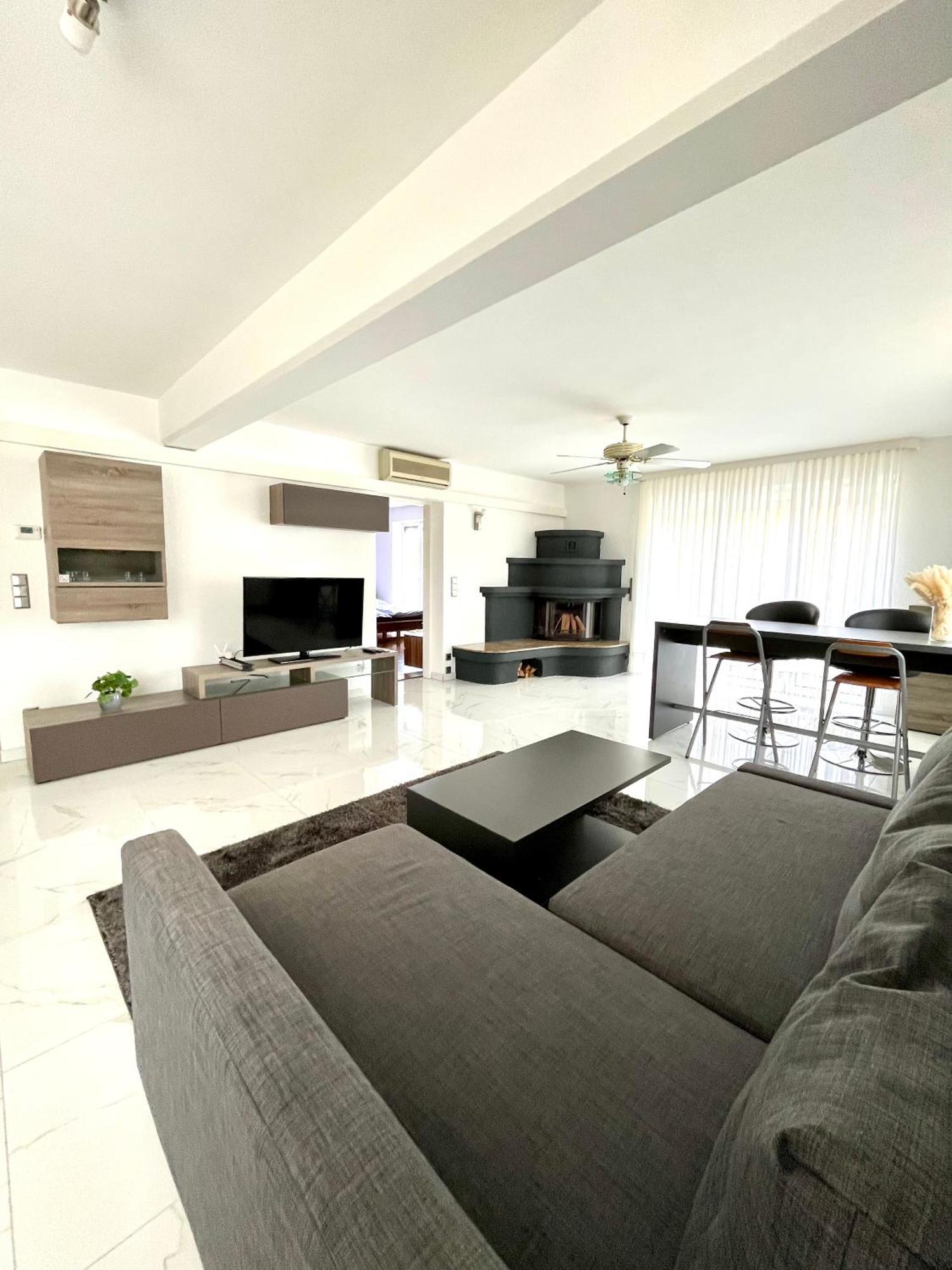 Luxurioeses Apartment Mit Pool Wien Eksteriør bilde